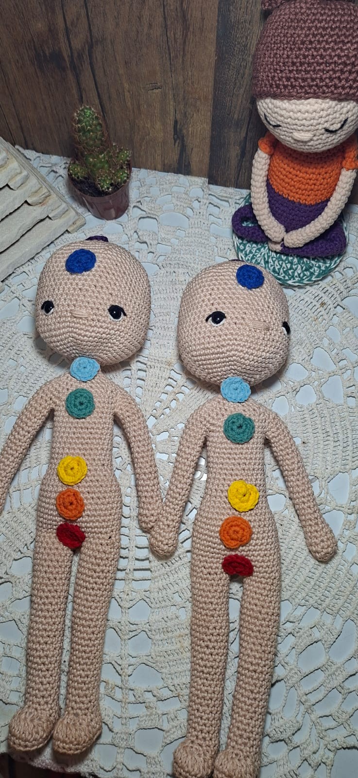 Boneco Amigurumi 7 Chakras