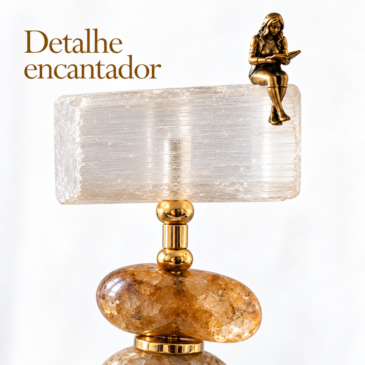 Escultura Decorativa em Citrino, Selenita e Ágata Natural com Leitora em Bronze – 25 cm